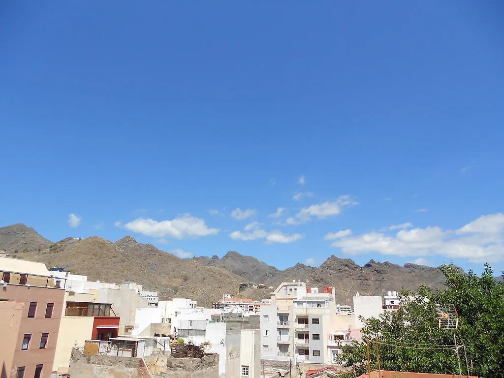 Guest house Pension Mova Santa Cruz de Tenerife