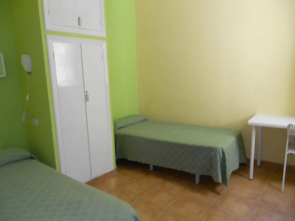 Pension Mova Santa Cruz de Tenerife