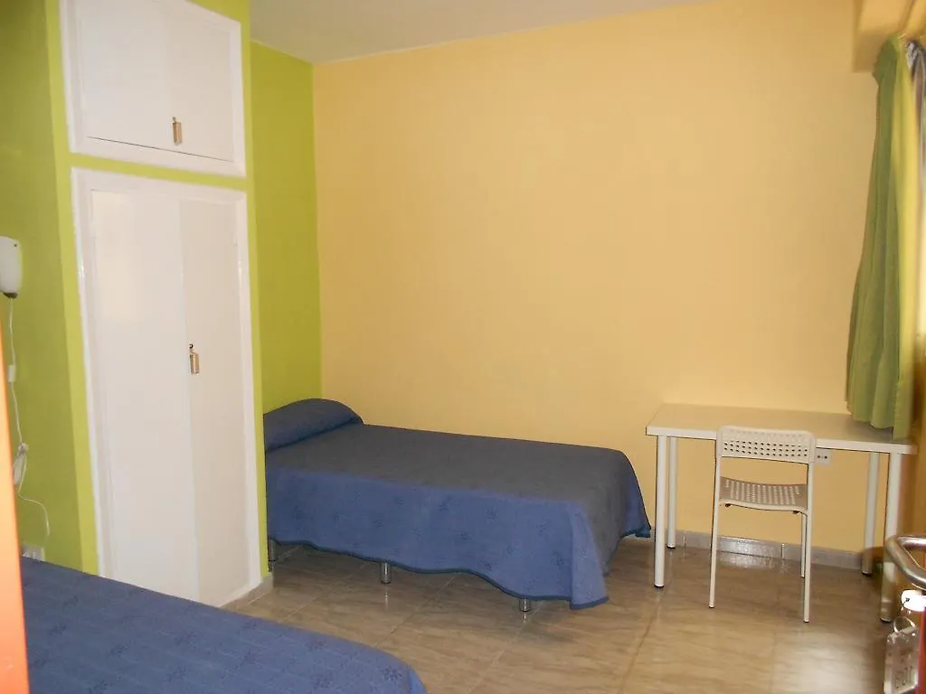 Guest house Pension Mova Santa Cruz de Tenerife