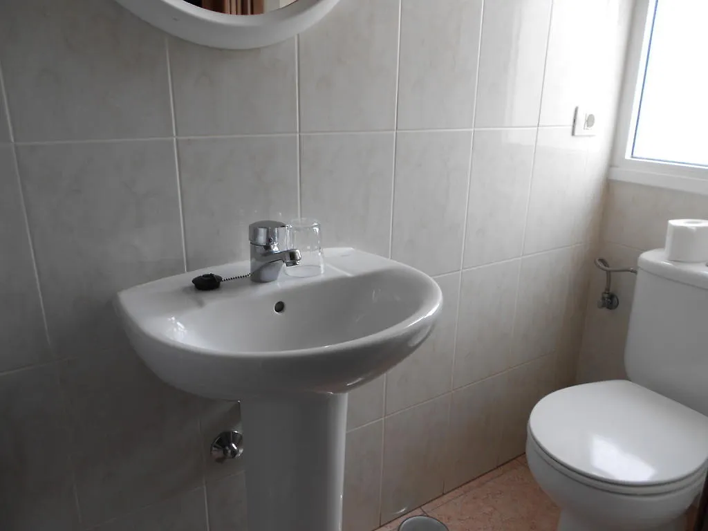Pension Mova Santa Cruz de Tenerife 2*,  Spain