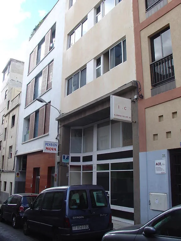 Guest house Pension Mova Santa Cruz de Tenerife